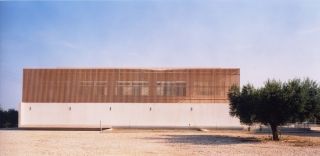 edificio industriale per imbottigliamento - 1